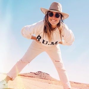 Meet your Posher, Sabrina